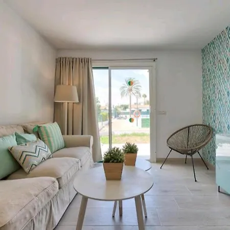 2 Bedroom Aguamarina Dom wakacyjny *