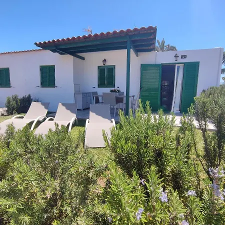 2 Bedroom Aguamarina Dom wakacyjny